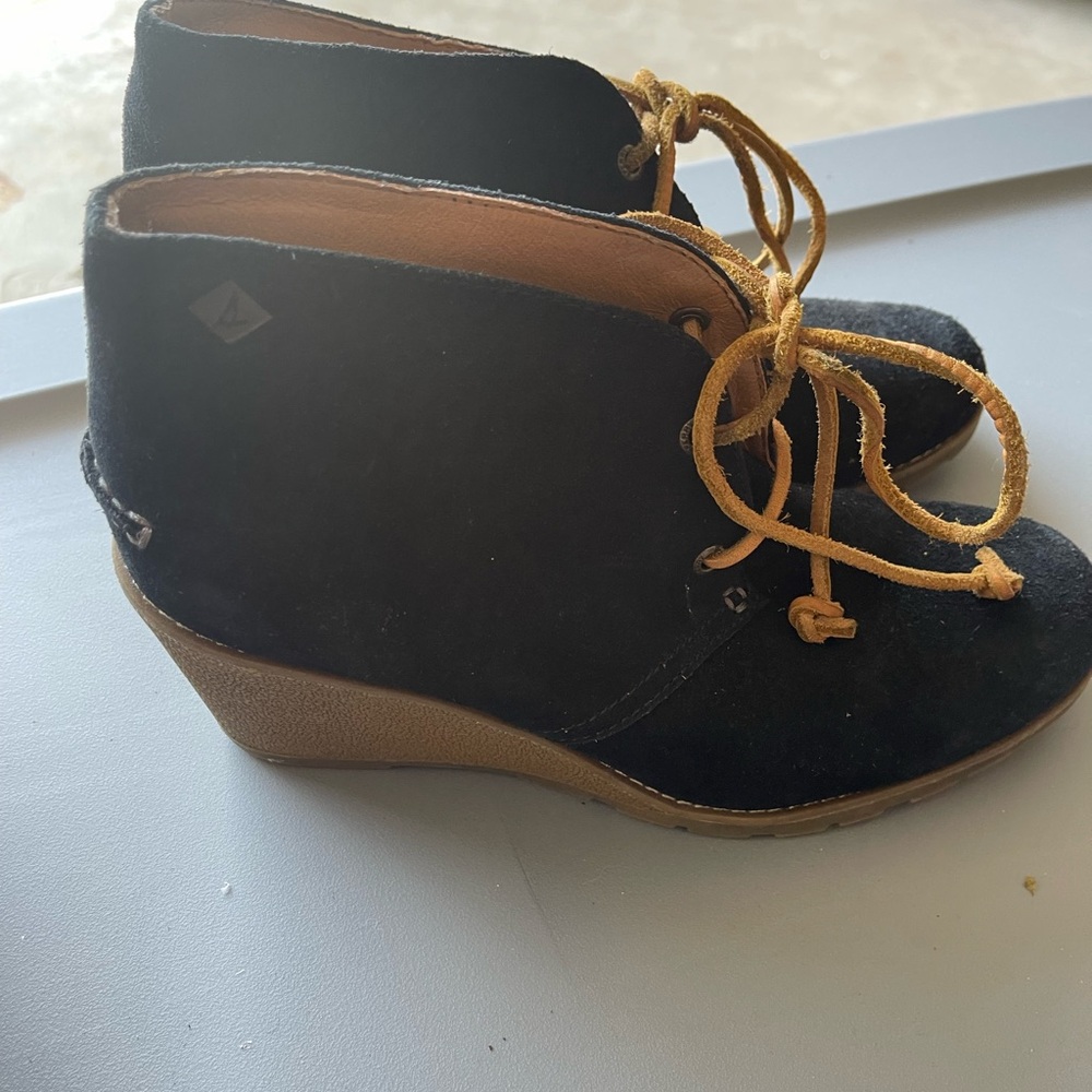 Sperry suede Black Wedge Ankle Boots size 8.5